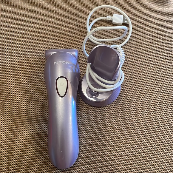 Electric Razor for Women, ISTON Rechargeable - Picture 2 of 4